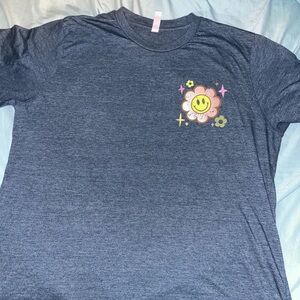 Women’s XL Short-Sleeve Graphic Tee with Smiley Flower - Heather Navy